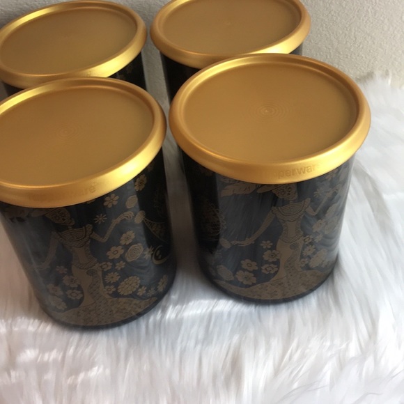 Halloween Tupperware One Touch 4-PC - Picture 16 of 16